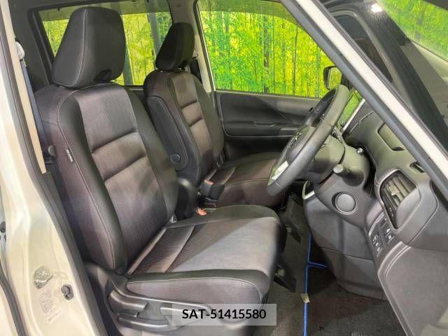 Nissan SERENA 2019-01 284209-9