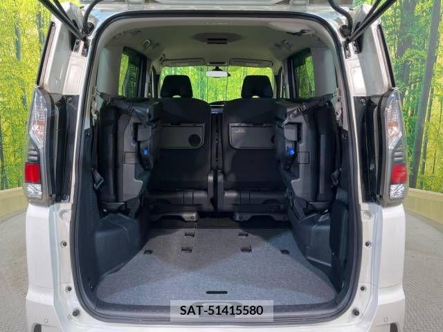 Nissan SERENA 2019-01 284209-12