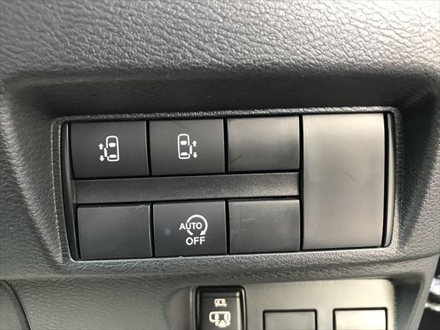 Nissan ROOX 2022-08 23119-22