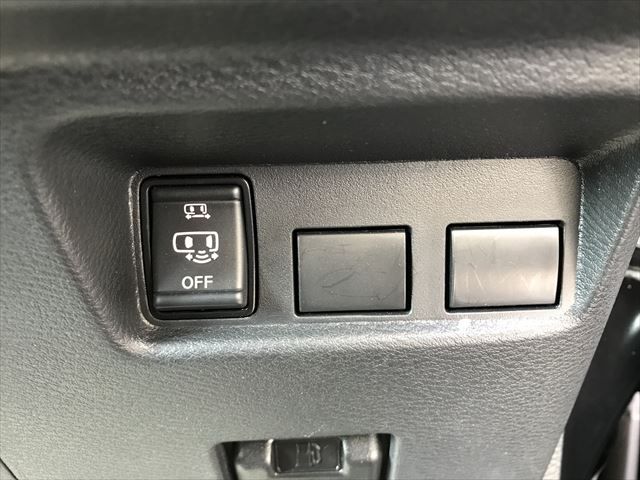 Nissan ROOX 2022-08 23119-23