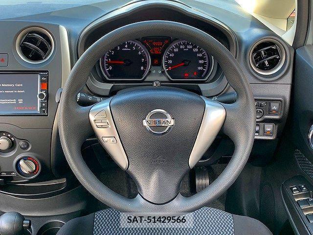 Nissan NOTE 2015-04 213627-13
