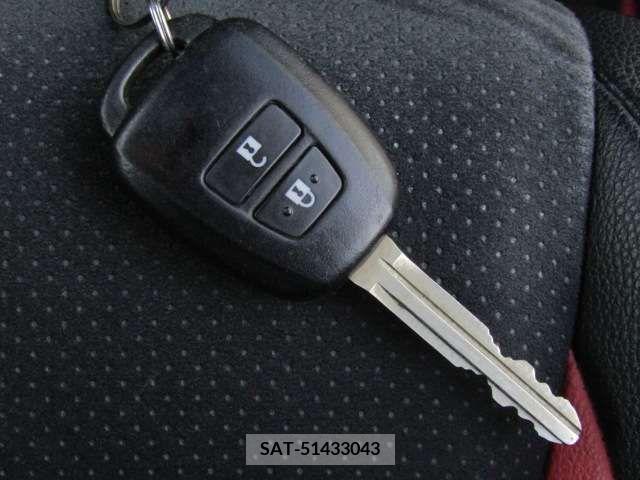 Toyota VITZ 2017-06 313658-13