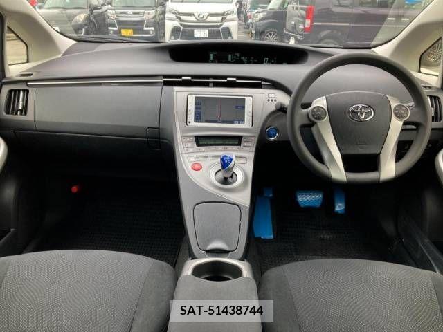 Toyota PRIUS 2013-05 253975-1