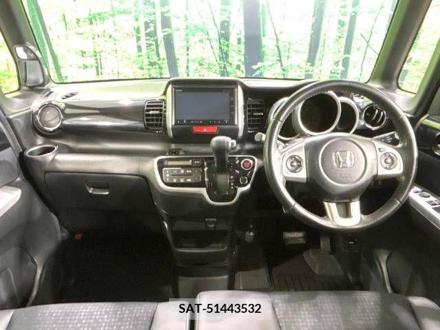 Honda N BOX CUSTOM 2015-07 239943-1