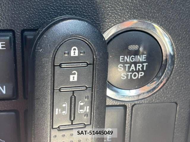 Daihatsu TANTO CUSTOM 2015-12 310163-6