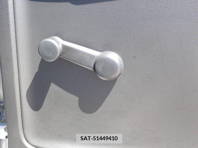 Suzuki ALTO 2017-04 355748-11
