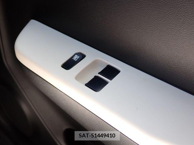 Suzuki ALTO 2017-04 355748-4