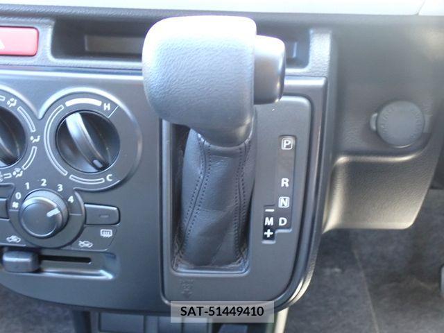 Suzuki ALTO 2017-04 355748-6