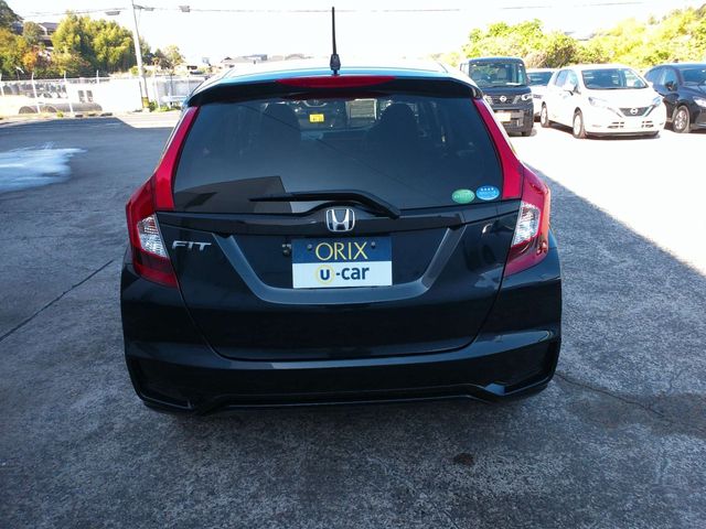 Honda FIT 2018-12 190335-26