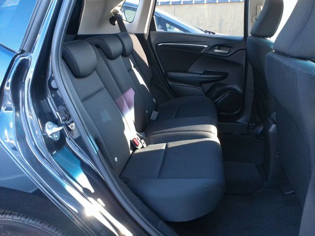Honda FIT 2018-12 190335-16