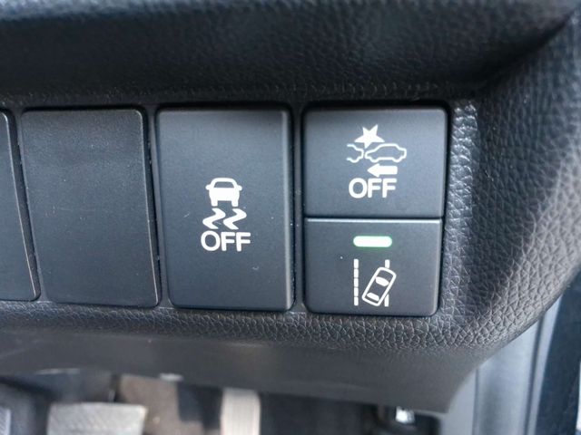 Honda FIT 2018-12 190335-13