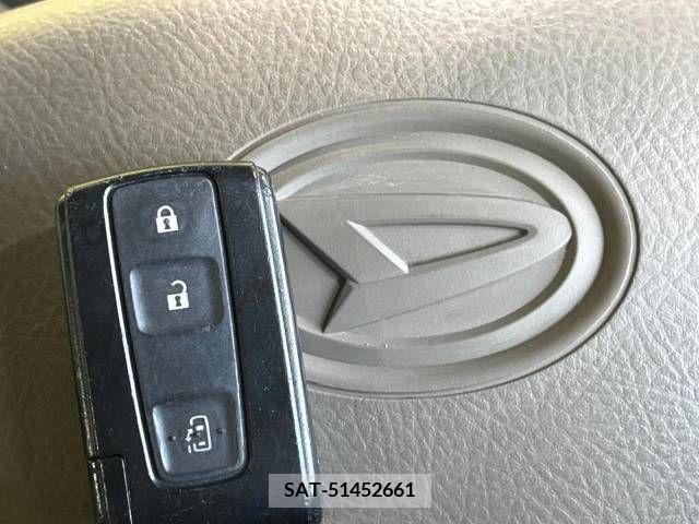 Daihatsu TANTO 2009-10 345322-4