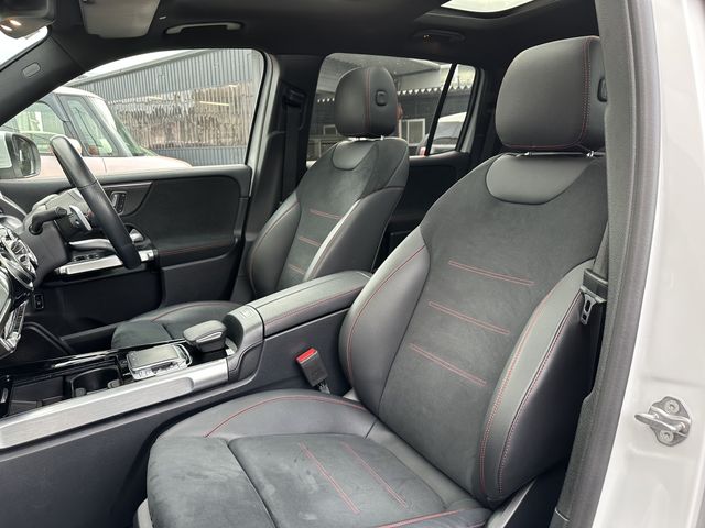 Mercedes Benz GLB-CLASS 2020-09 187597-11