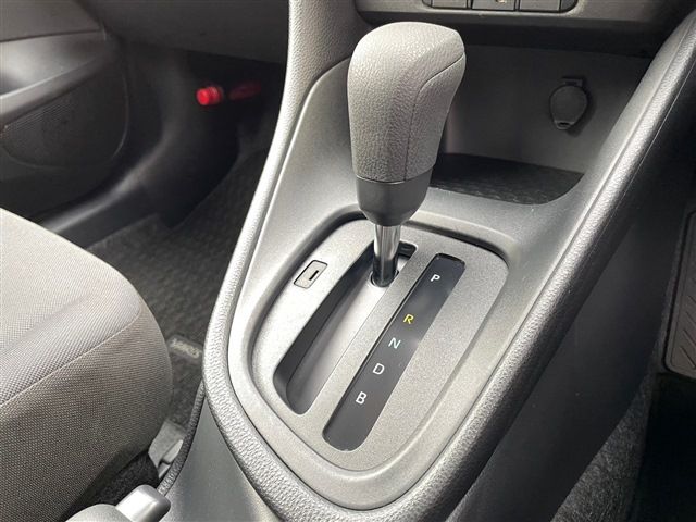 Toyota YARIS 2022-03 13850-24