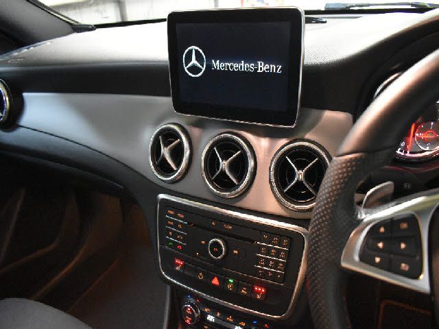 Mercedes Benz CLA-CLASS 2016-07 184731-8