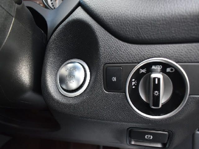 Mercedes Benz CLA-CLASS 2016-07 184731-3