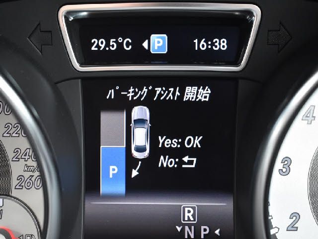 Mercedes Benz CLA-CLASS 2016-07 184731-17