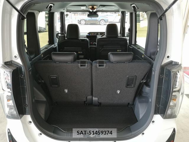 Daihatsu TANTO CUSTOM 2023-10 310478-28