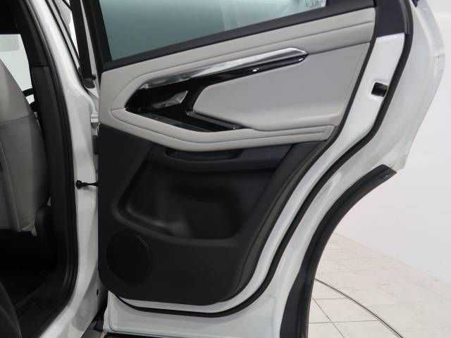 ROVER RANGE ROVER 2019-06 3882-17