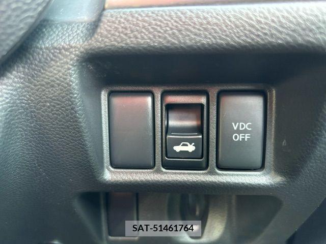 Nissan SKYLINE 2010-02 214717-11