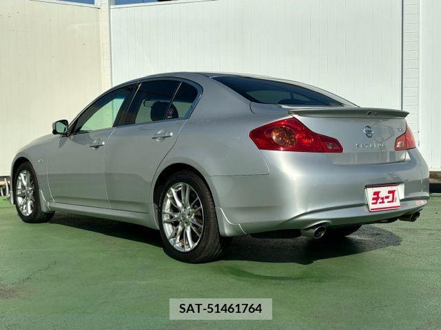 Nissan SKYLINE 2010-02 214717-8