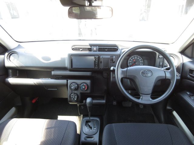 Toyota PROBOX VAN 2017-12 18228-12