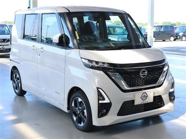 Nissan ROOX 2022-10 898-2