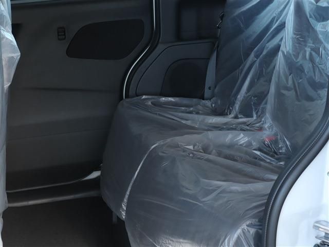 Nissan ROOX 2022-10 898-26