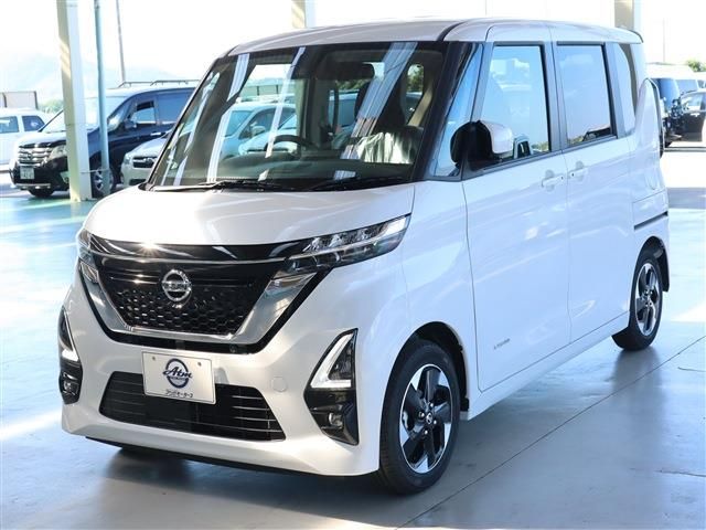 Nissan ROOX 2022-10 898-0