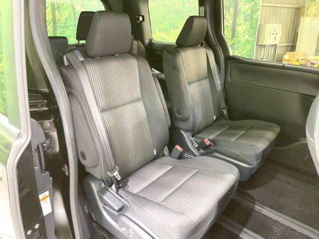 Toyota VOXY 2018-12 23771-11