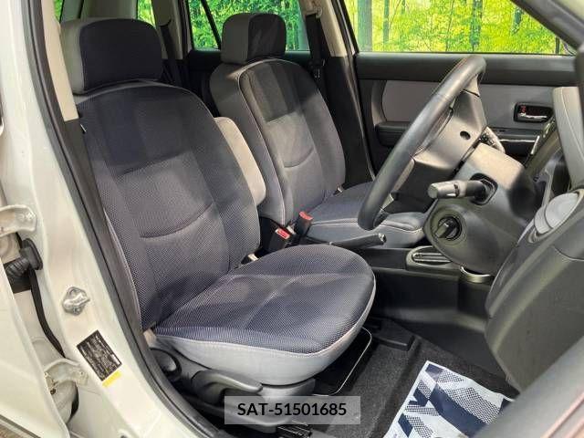 Mazda VERISA 2011-03 252869-8