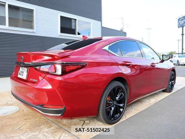 Lexus ES 2022-12 205305-6