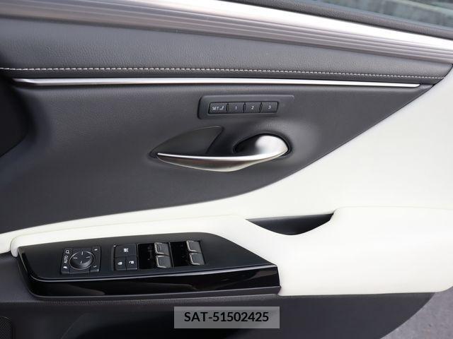 Lexus ES 2022-12 205305-18