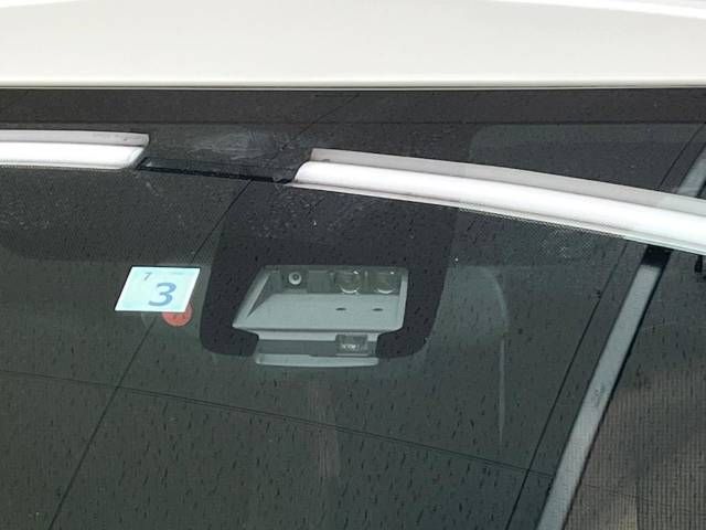Toyota SIENTA 2018-03 185536-2