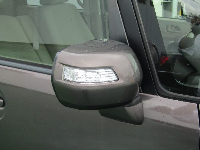 Honda N BOX 2013-01 186013-24