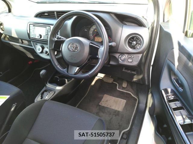 Toyota VITZ 2016-12 254645-12