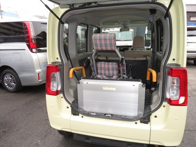 Daihatsu TANTO 2016-08 23501-3