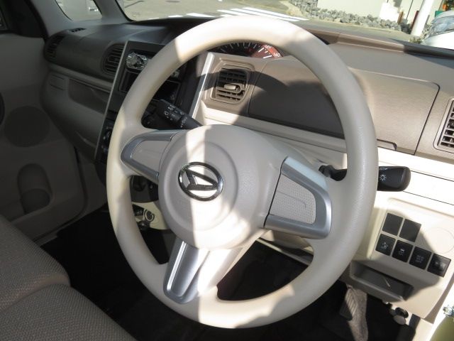 Daihatsu TANTO 2016-08 23501-12
