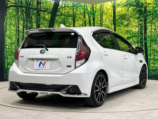 Toyota AQUA 2015-05 186320-17
