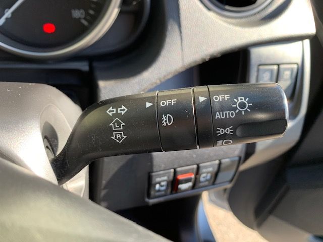 Nissan LAFESTA 2015-05 24836-15