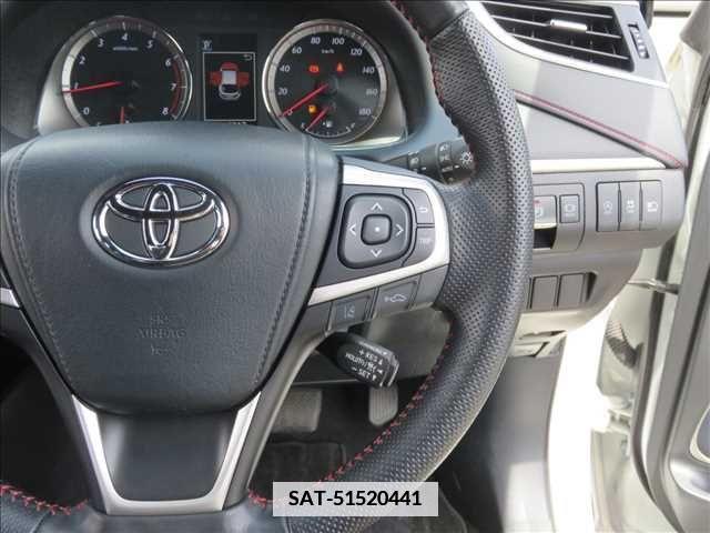Toyota HARRIER 2018-05 387003-7