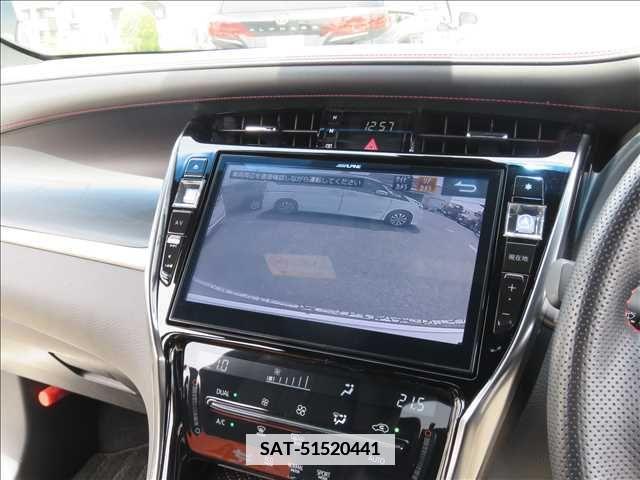 Toyota HARRIER 2018-05 387003-5