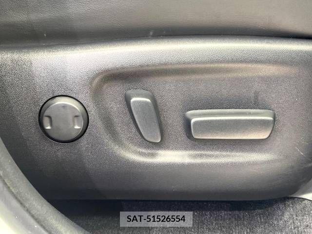 Toyota HARRIER 2018-02 339745-7