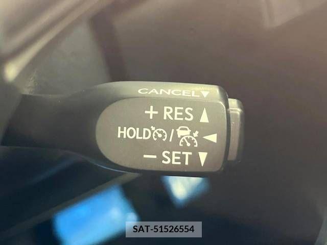 Toyota HARRIER 2018-02 339745-5