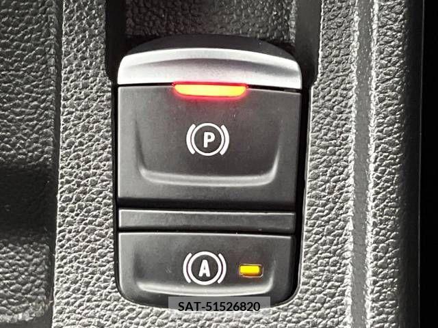 Renault LUTECIA 2023-07 342941-6