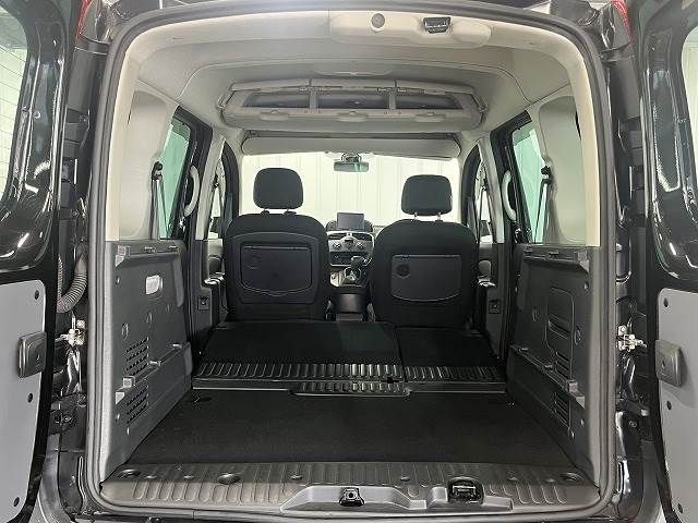 Renault KANGOO 2017-09 11281-11