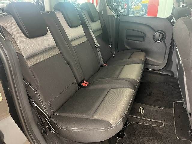 Renault KANGOO 2017-09 11281-3