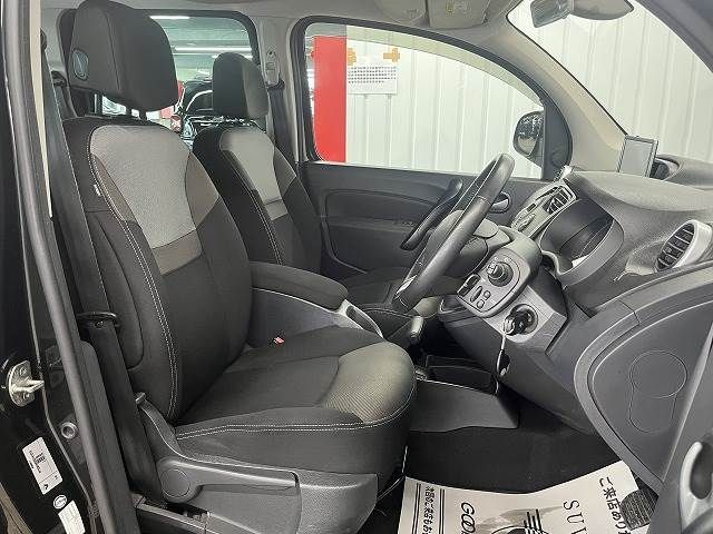 Renault KANGOO 2017-09 11281-2