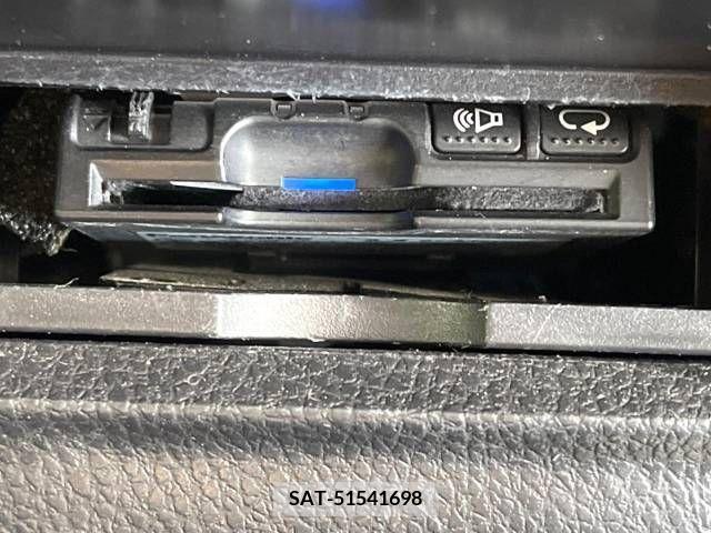 Toyota ESQUIRE 2015-09 380386-6
