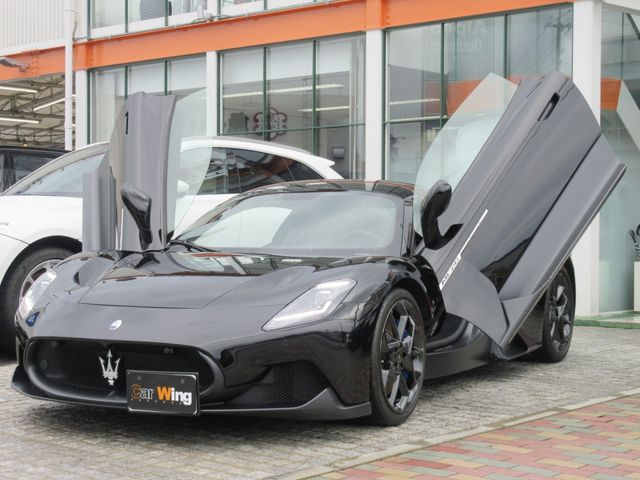Maserati MC20 2022-09 13407-0